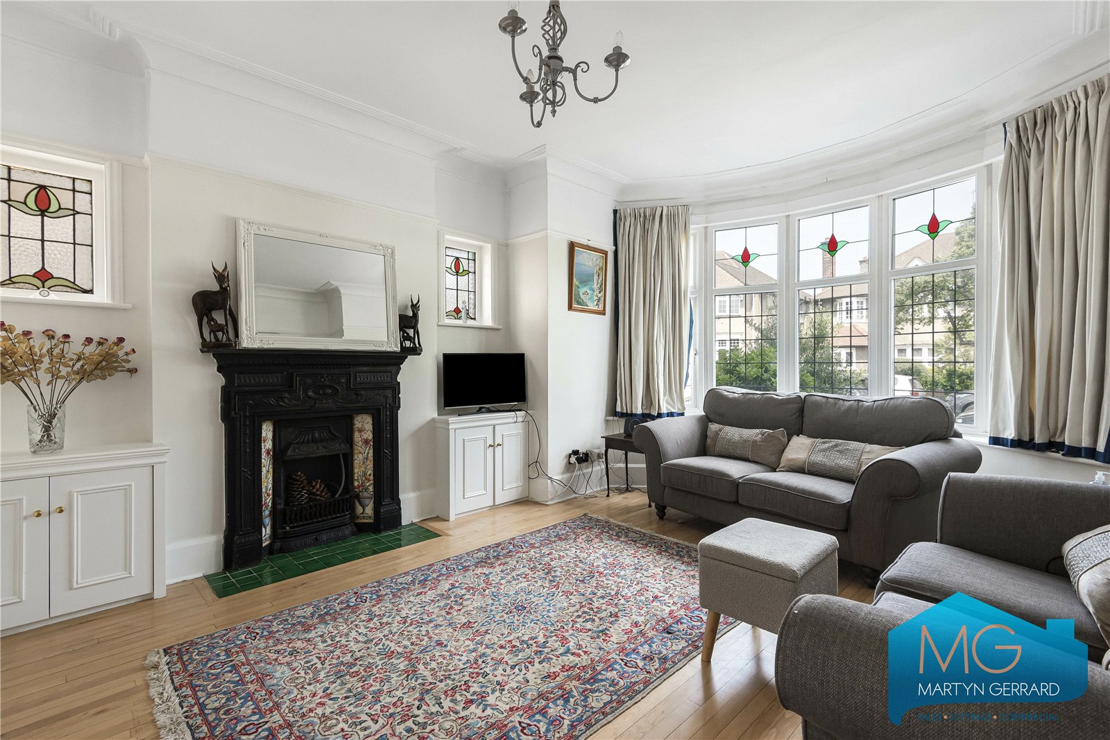 Woodberry Way, North Finchley, N12+ - Martyn Gerrard