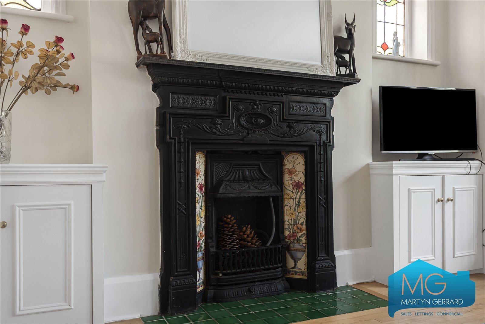 4 bedroom Semi-Detached House for sale - Martyn Gerrard