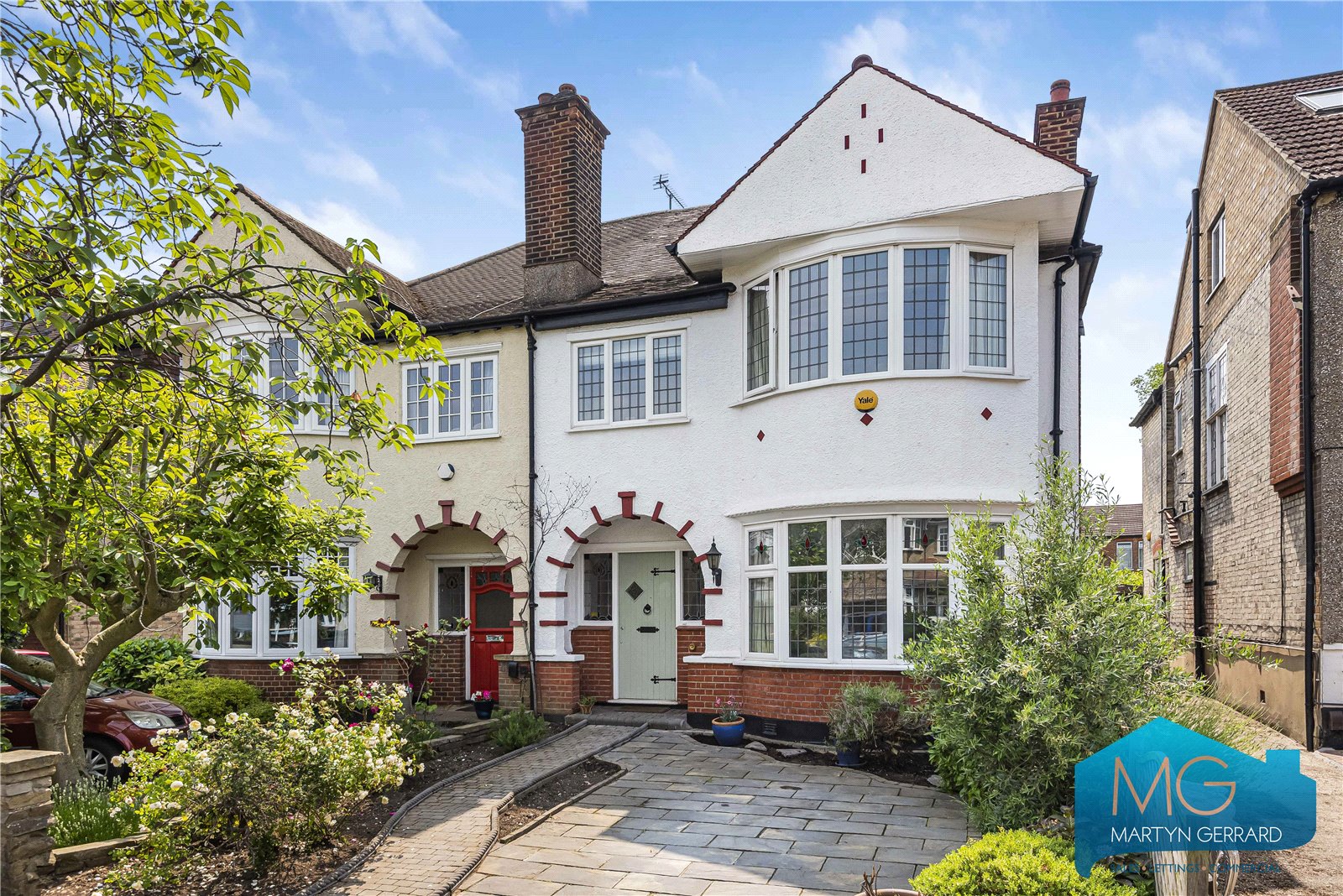 Woodberry Way, North Finchley, N12+ - Martyn Gerrard