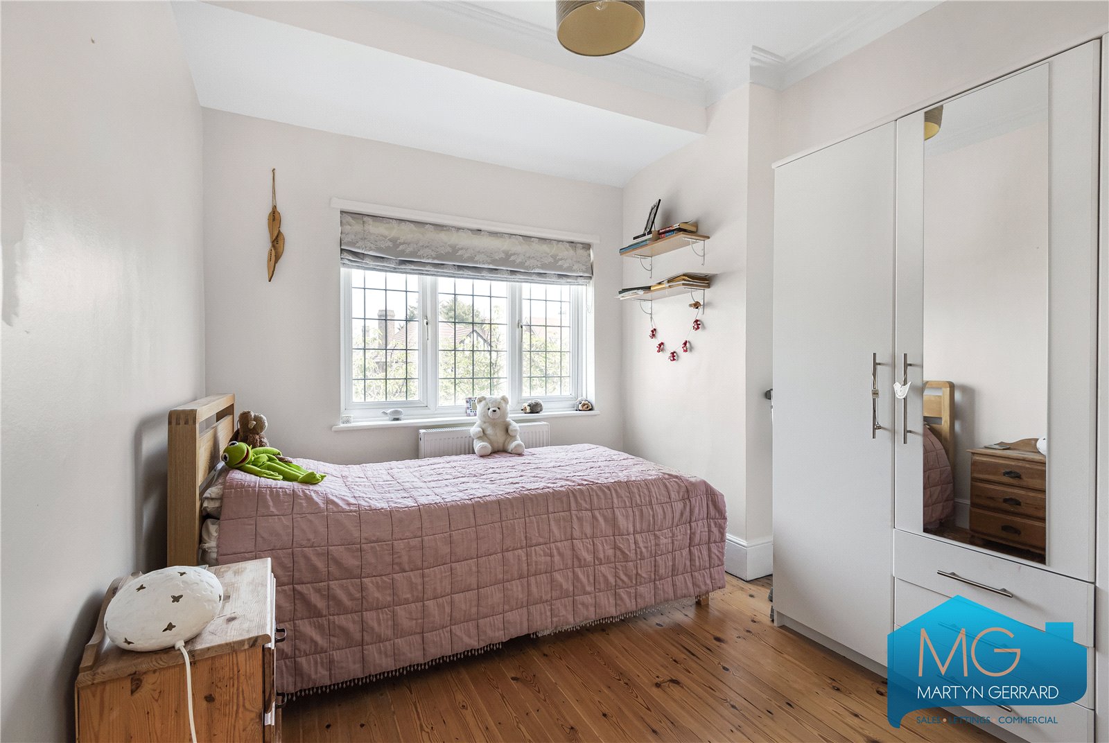 4 bedroom Semi-Detached House for sale - Martyn Gerrard