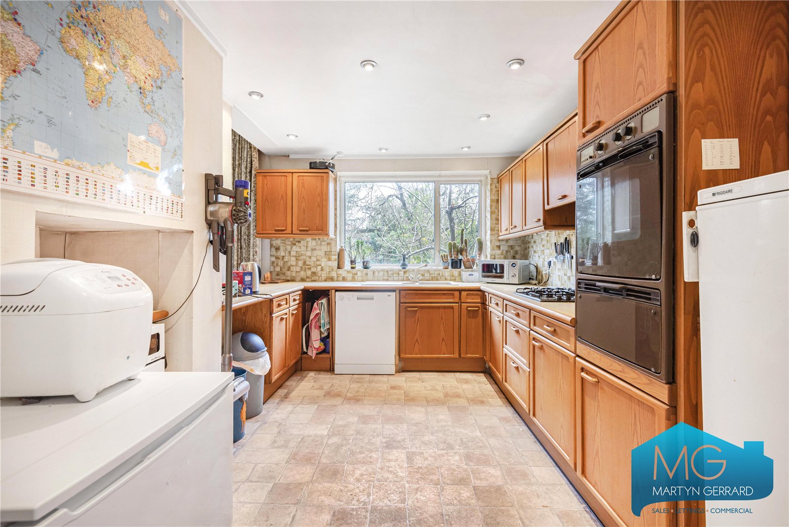4 bedroom Semi-Detached House for sale - Martyn Gerrard