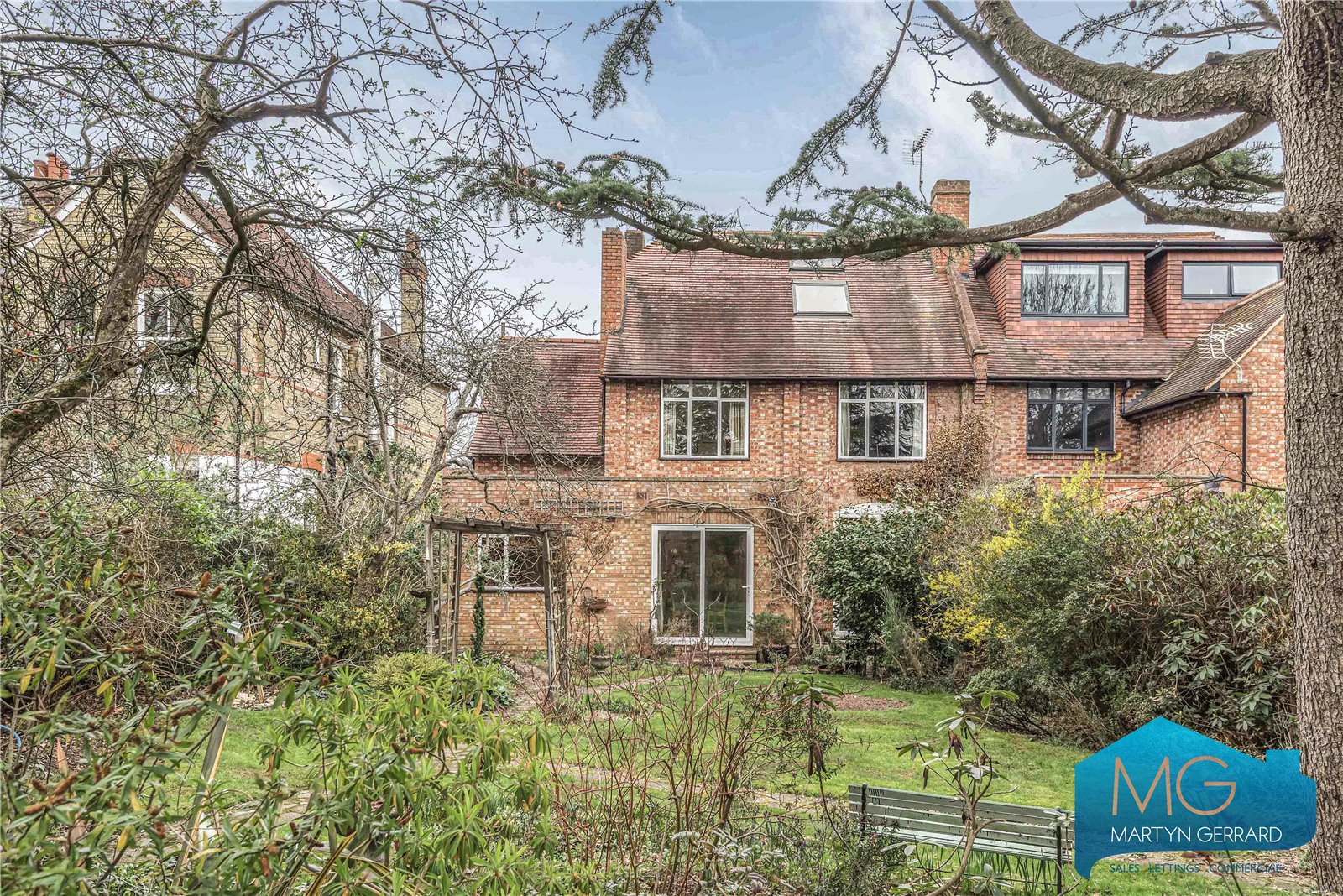 4 bedroom Semi-Detached House for sale - Martyn Gerrard
