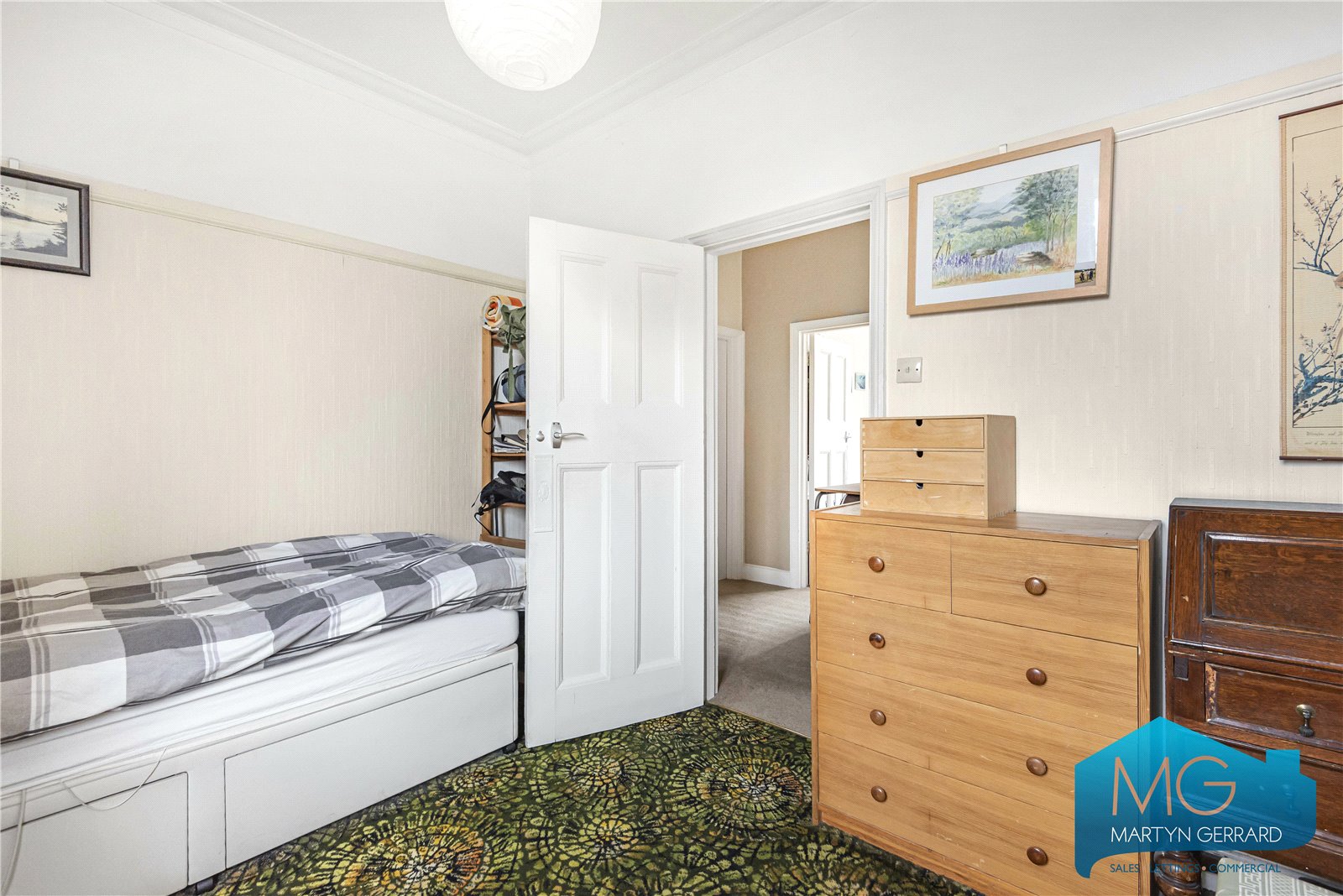 4 bedroom Semi-Detached House for sale - Martyn Gerrard