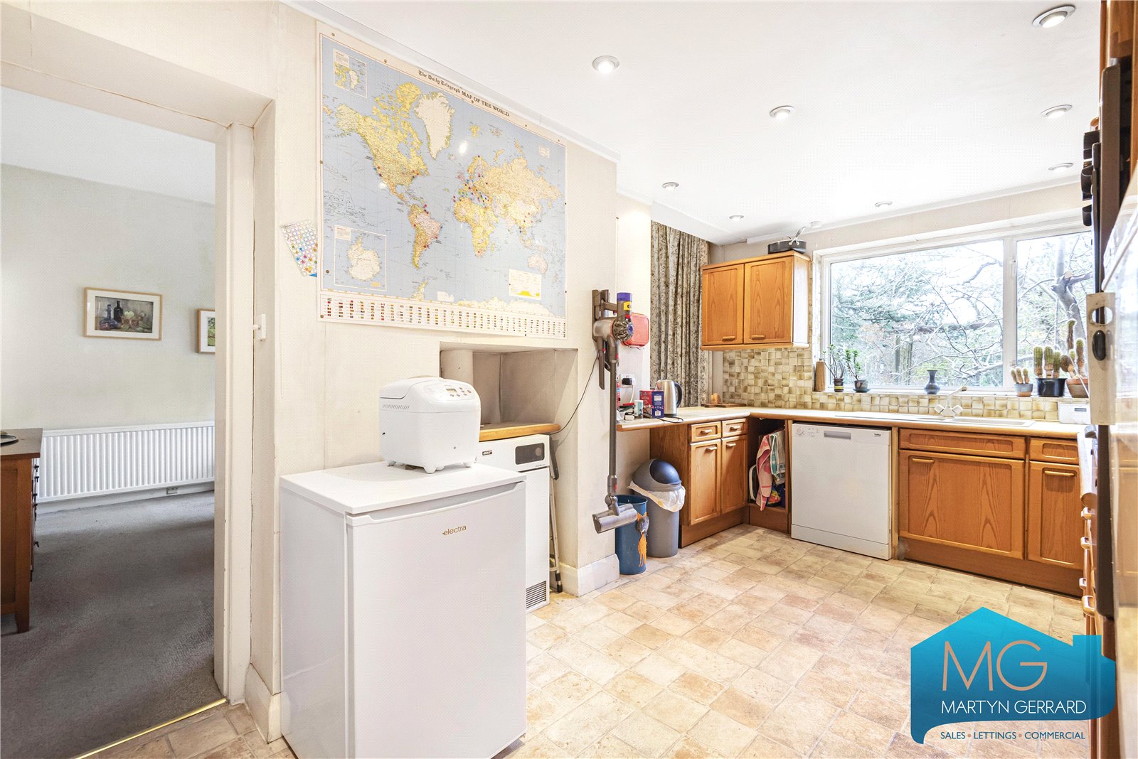 4 bedroom Semi-Detached House for sale - Martyn Gerrard