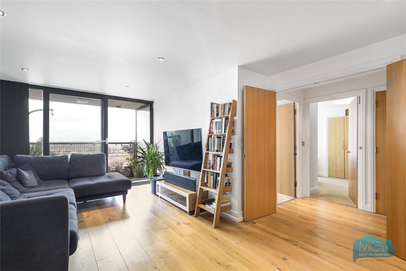 2 bedroom Apartment to rent - Martyn Gerrard