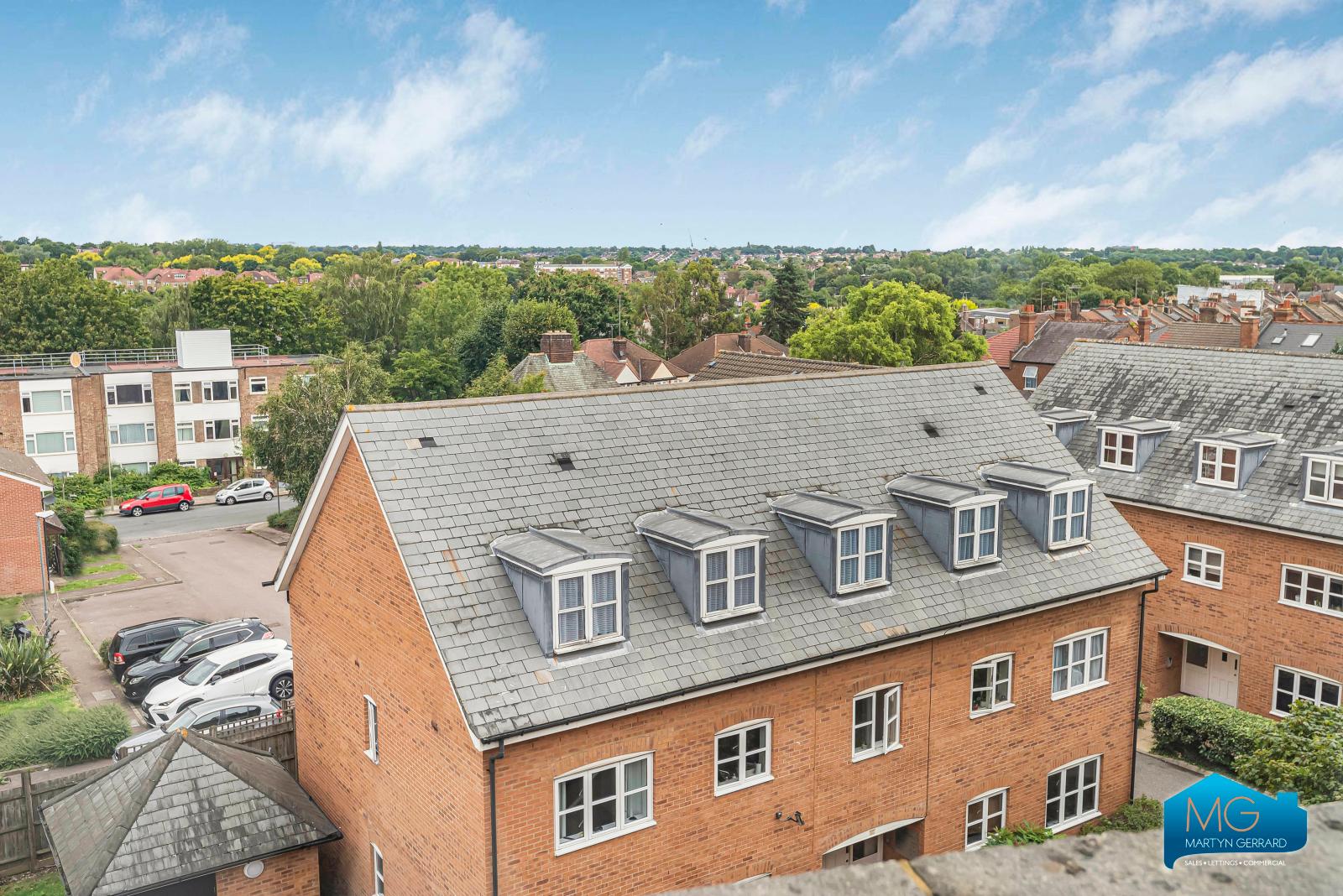 2 bedroom Apartment to rent - Martyn Gerrard