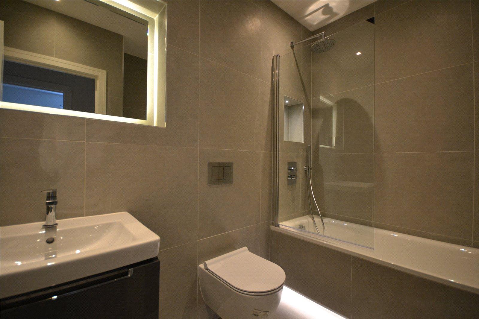 1 bedroom Ground Floor Flat to rent - Martyn Gerrard