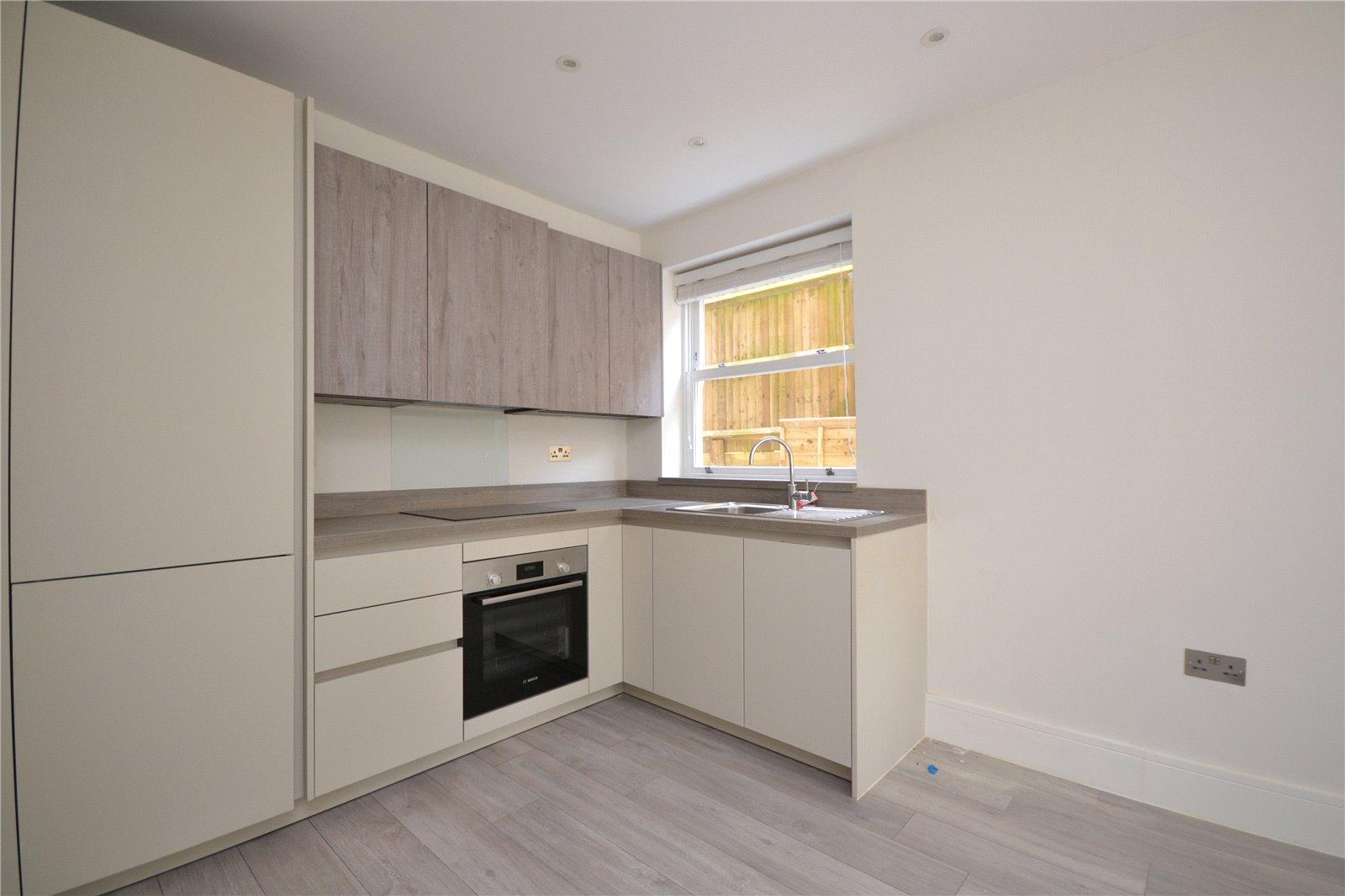 1 bedroom Ground Floor Flat to rent + ' - Martyn Gerrard