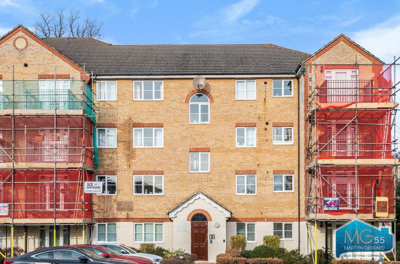 2 bedroom Apartment to rent - Martyn Gerrard
