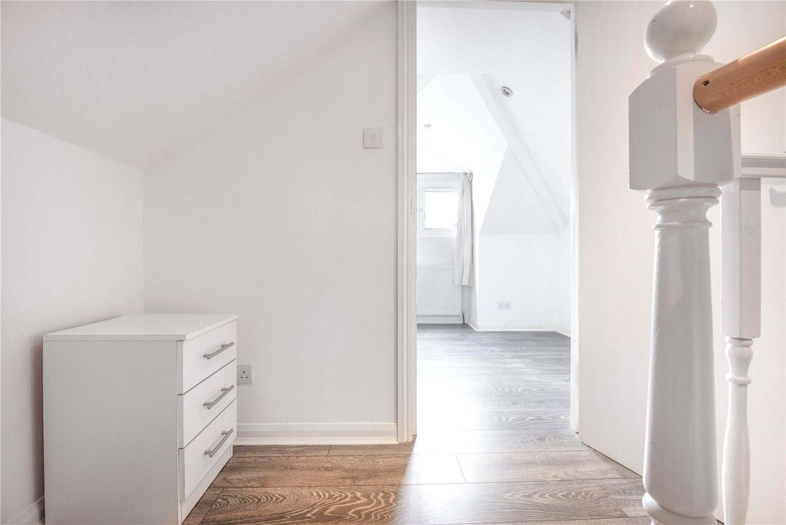 1 bedroom Apartment to rent - Martyn Gerrard