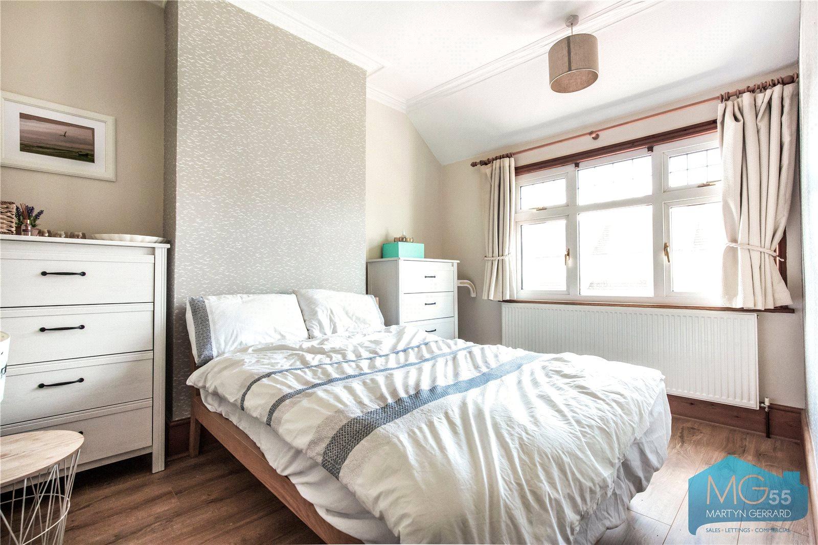 3 bedroom Terraced House to rent - Martyn Gerrard