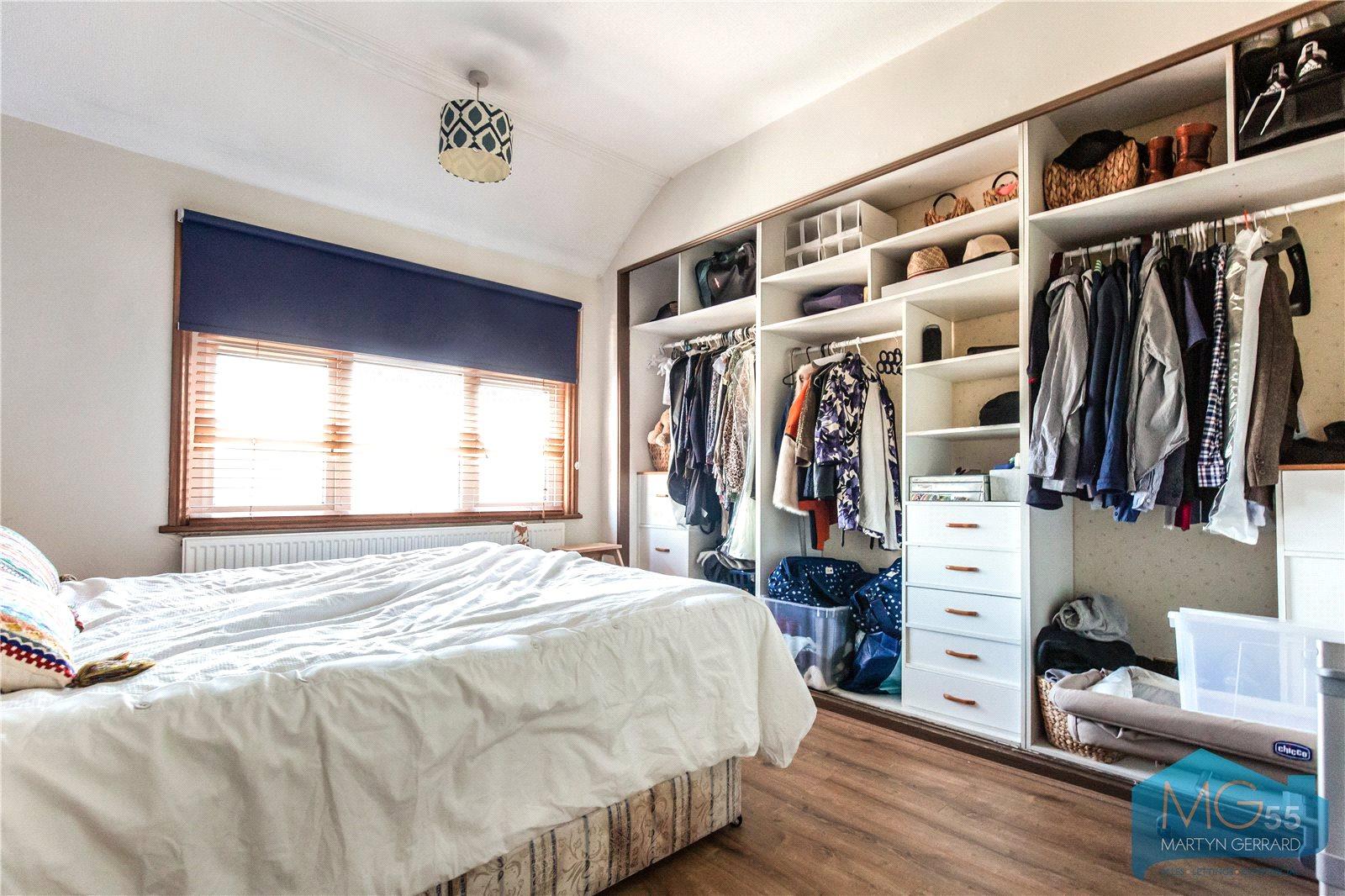 3 bedroom Terraced House to rent - Martyn Gerrard