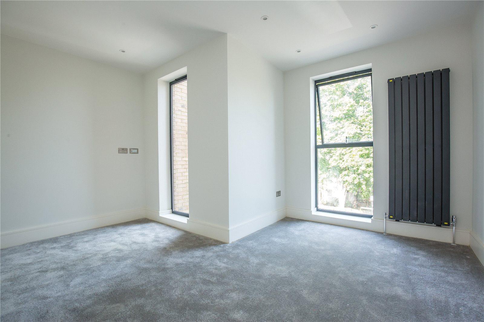 2 bedroom Apartment to rent - Martyn Gerrard