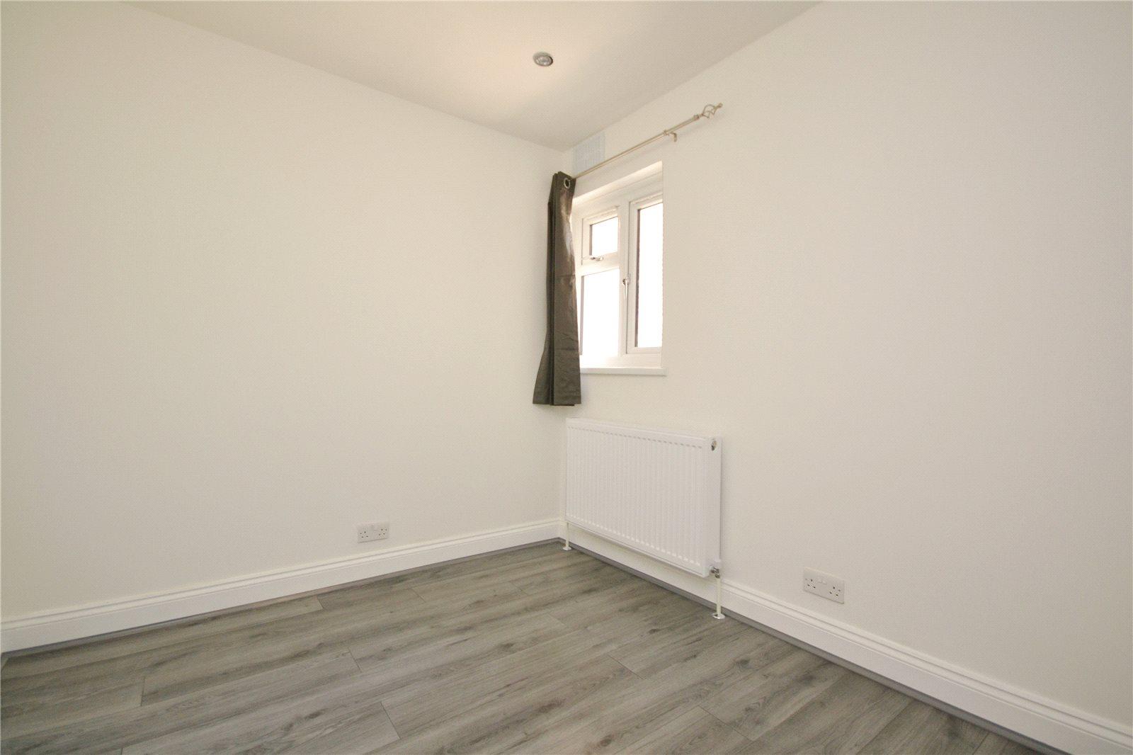 3 bedroom Ground Floor Flat to rent - Martyn Gerrard