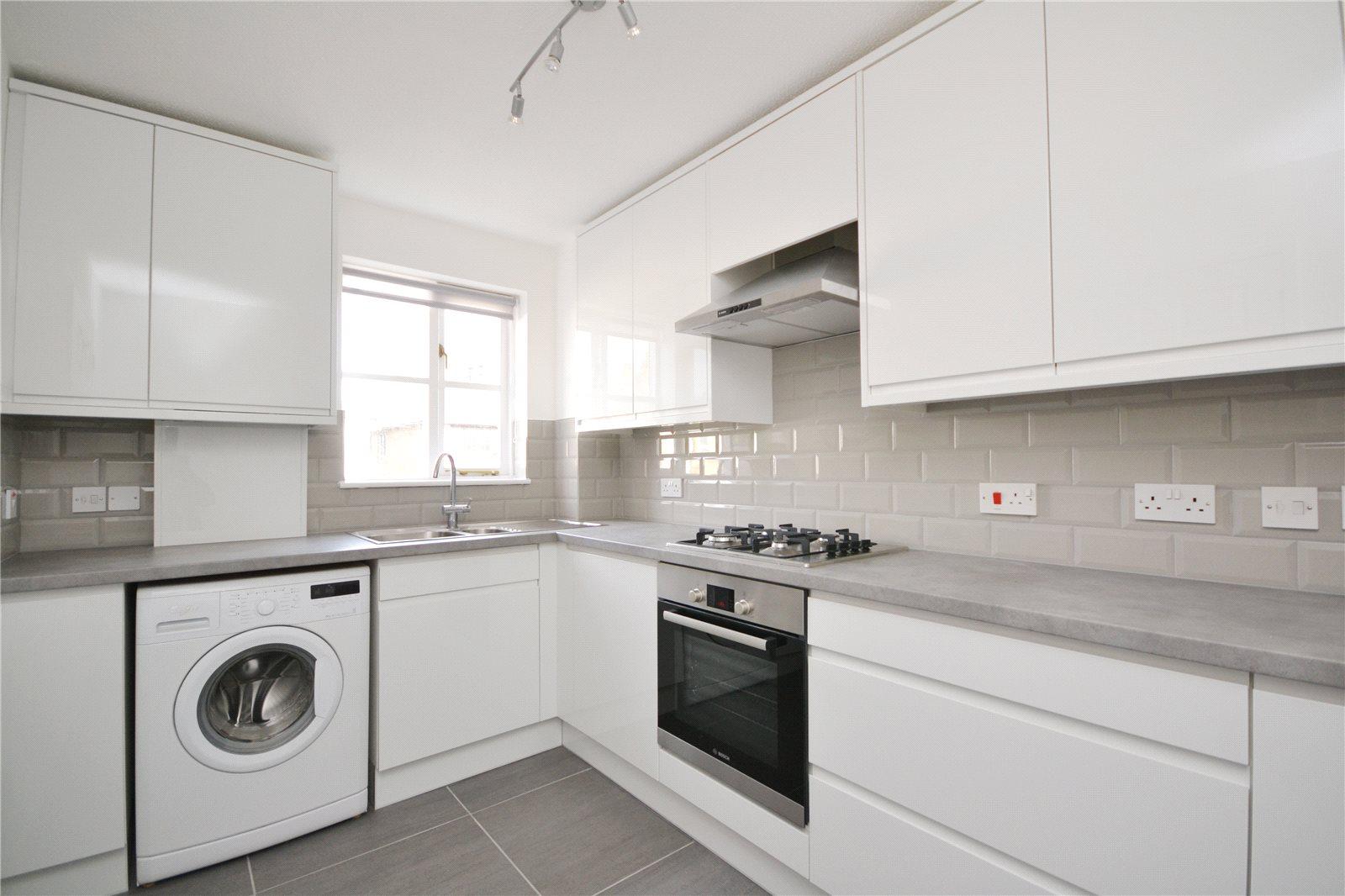 1 bedroom Apartment to rent - Martyn Gerrard