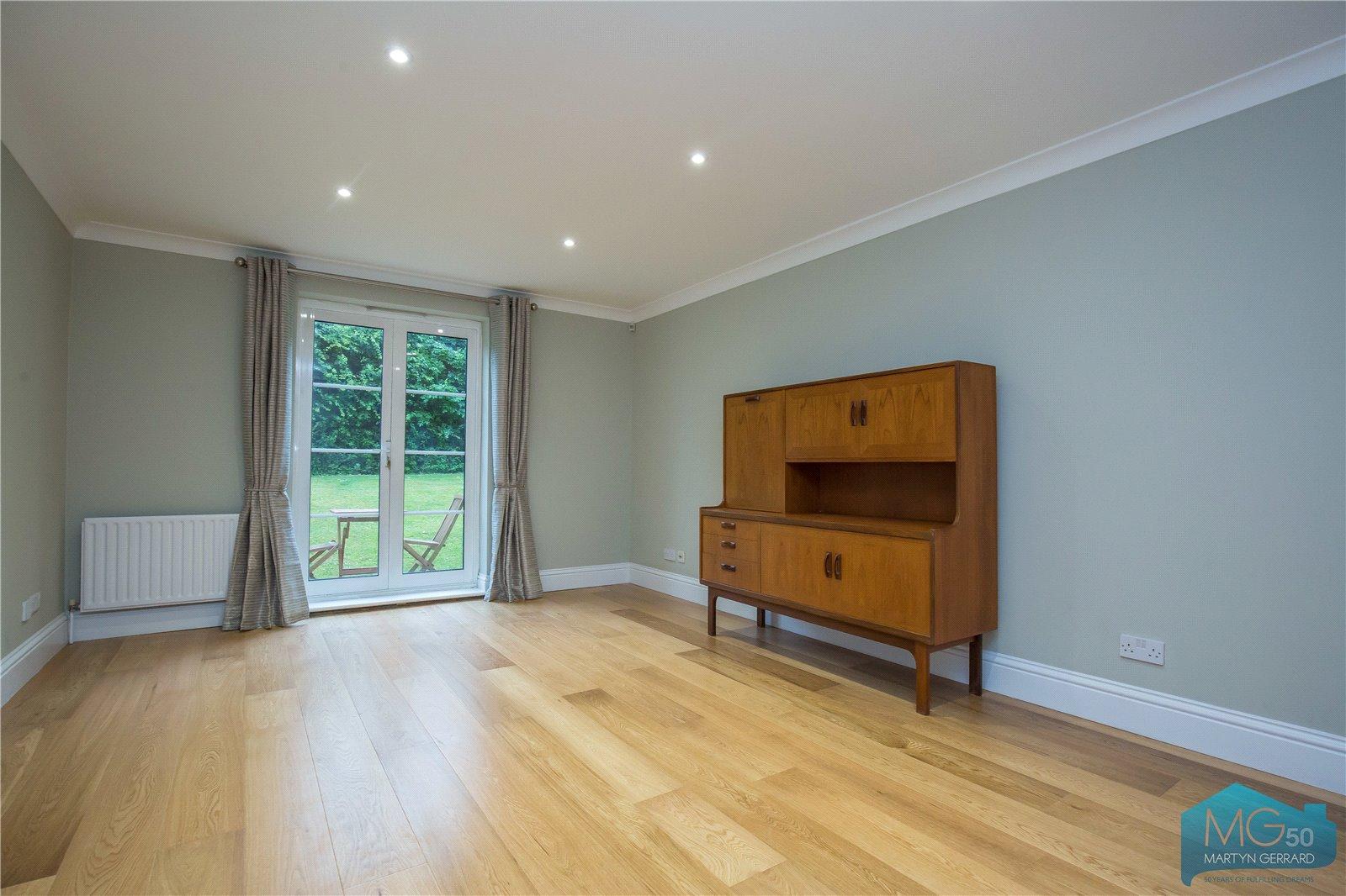 1 bedroom Ground Floor Flat to rent + ' - Martyn Gerrard