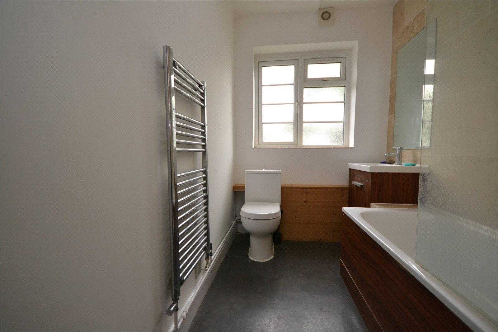 2 bedroom Apartment to rent - Martyn Gerrard