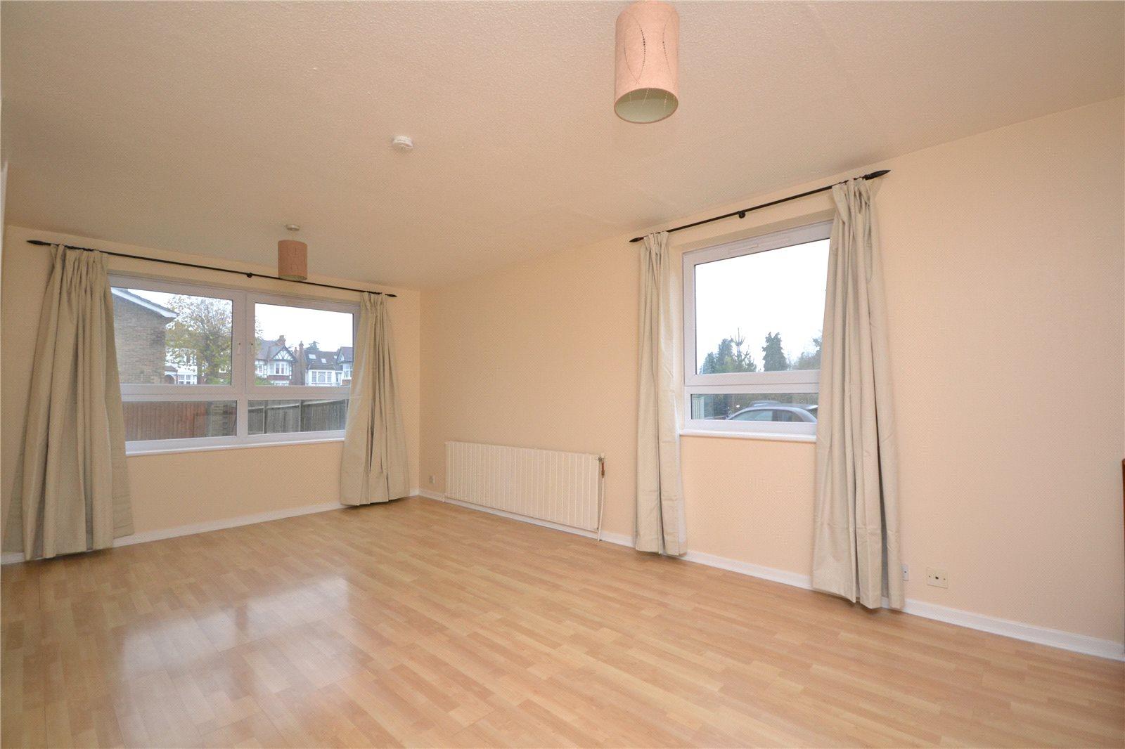 1 bedroom Ground Floor Flat to rent - Martyn Gerrard