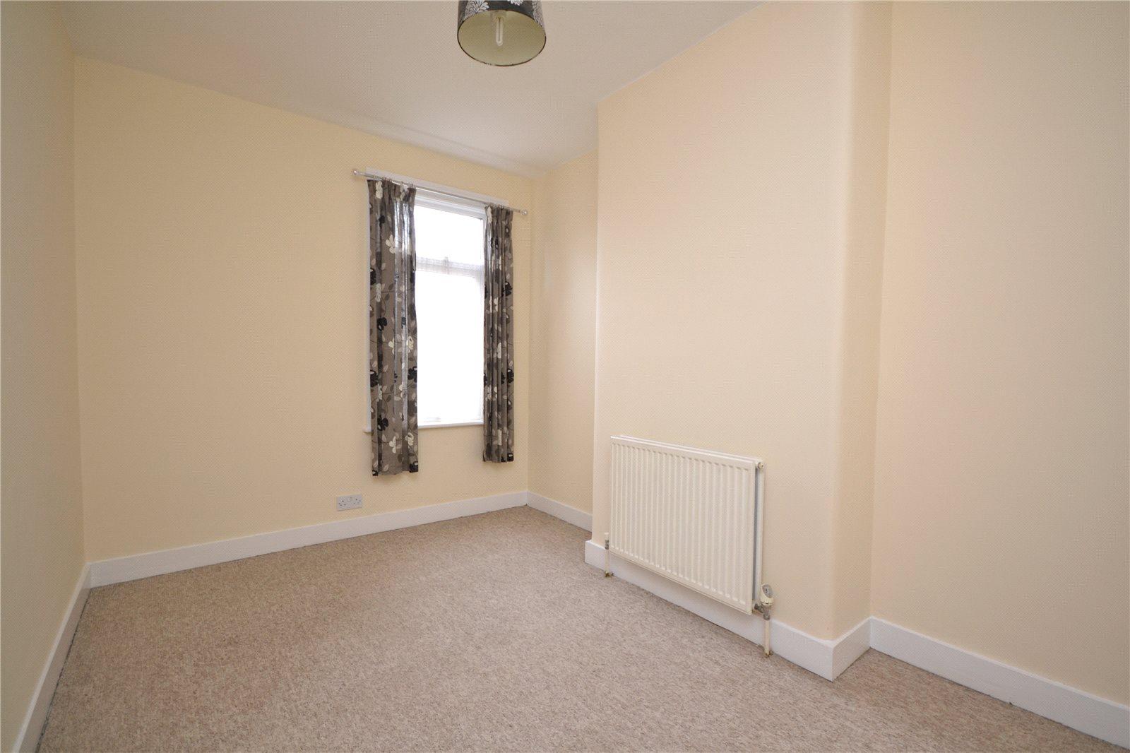 2 bedroom Terraced House to rent - Martyn Gerrard