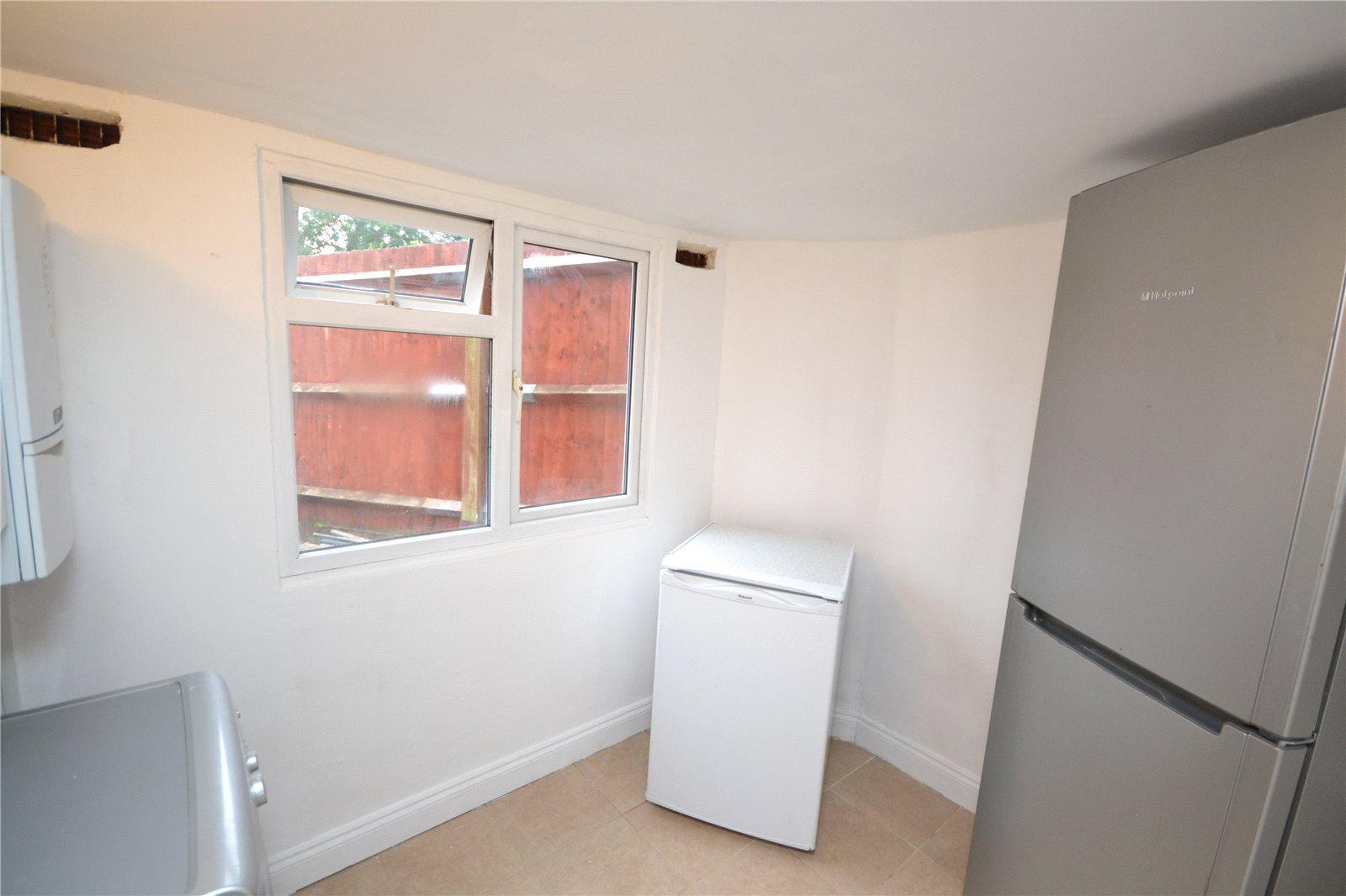 3 bedroom End of Terrace House to rent - Martyn Gerrard