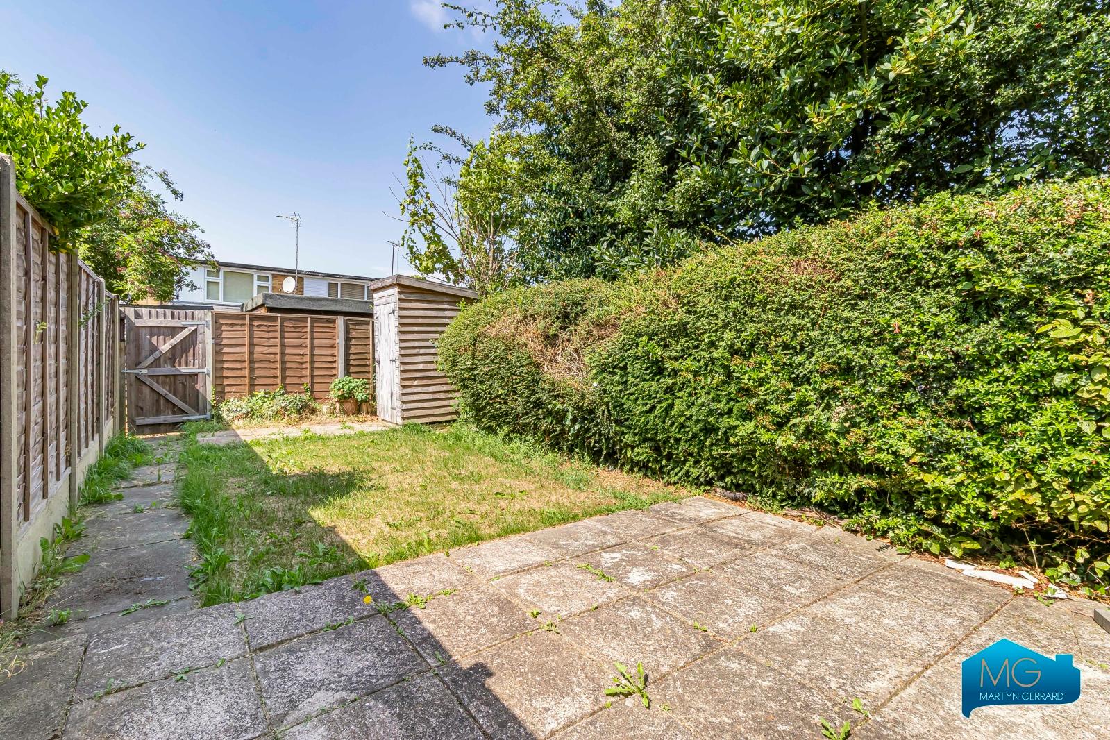 2 bedroom Terraced House to rent - Martyn Gerrard