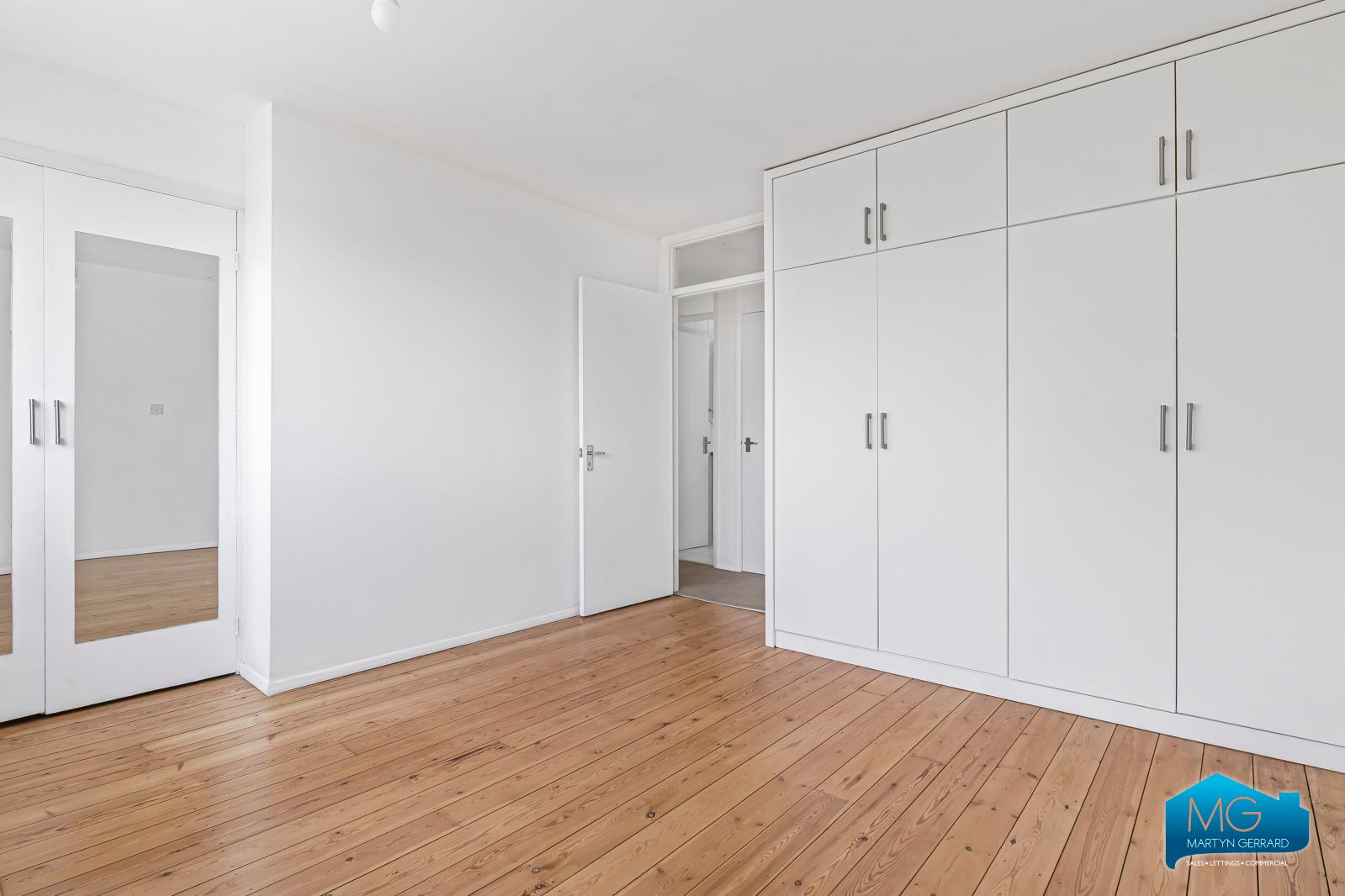 2 bedroom Terraced House to rent - Martyn Gerrard
