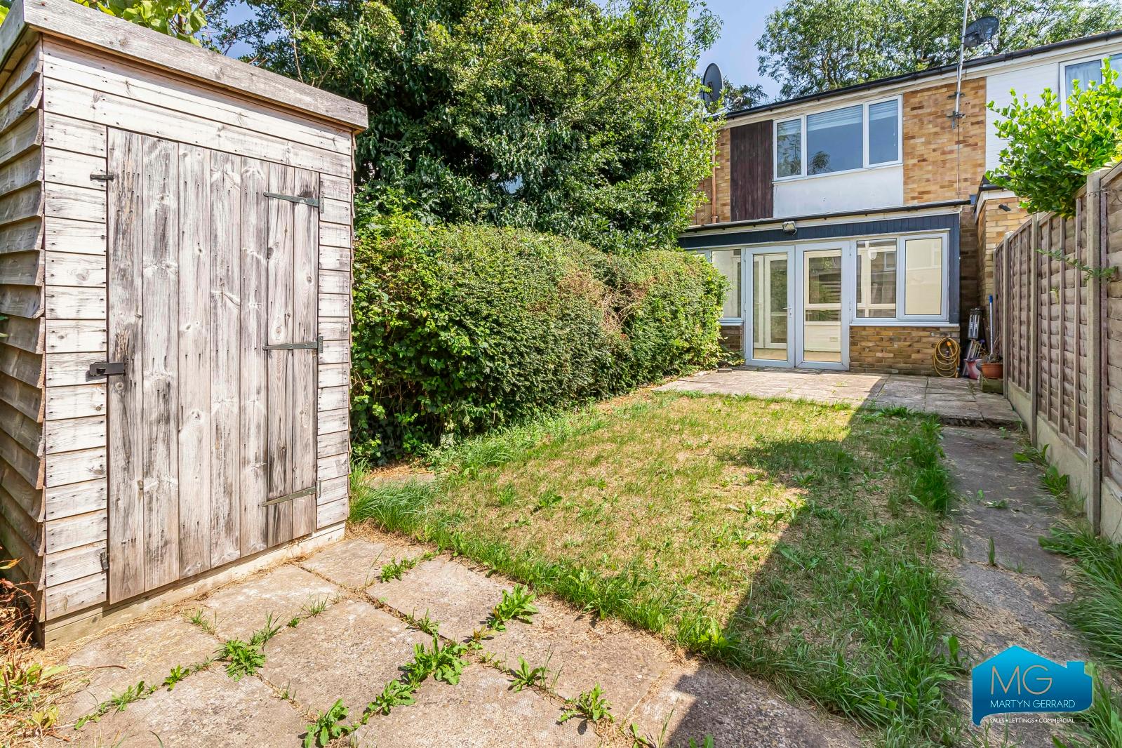 2 bedroom Terraced House to rent - Martyn Gerrard