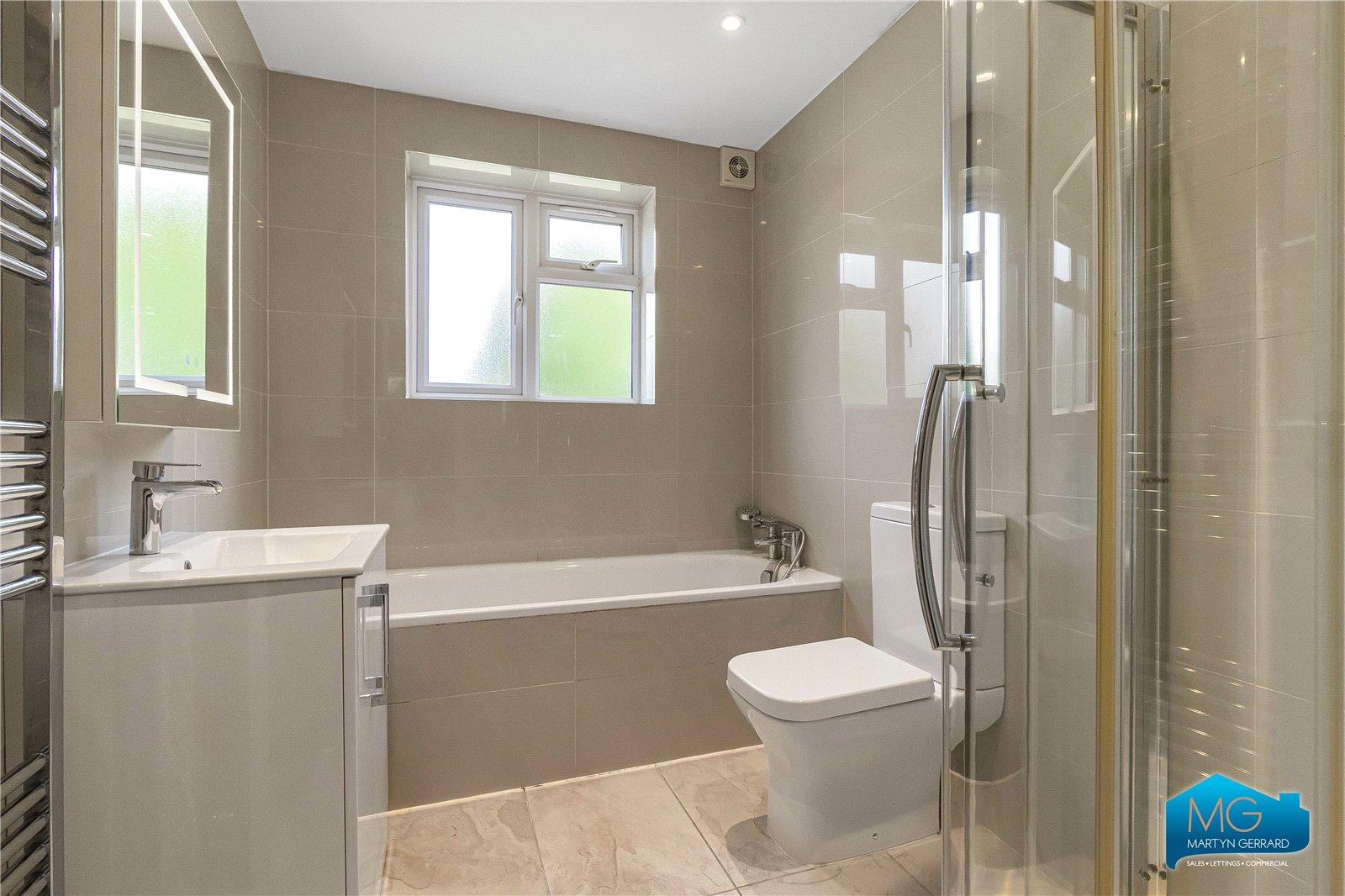 2 bedroom Apartment to rent - Martyn Gerrard