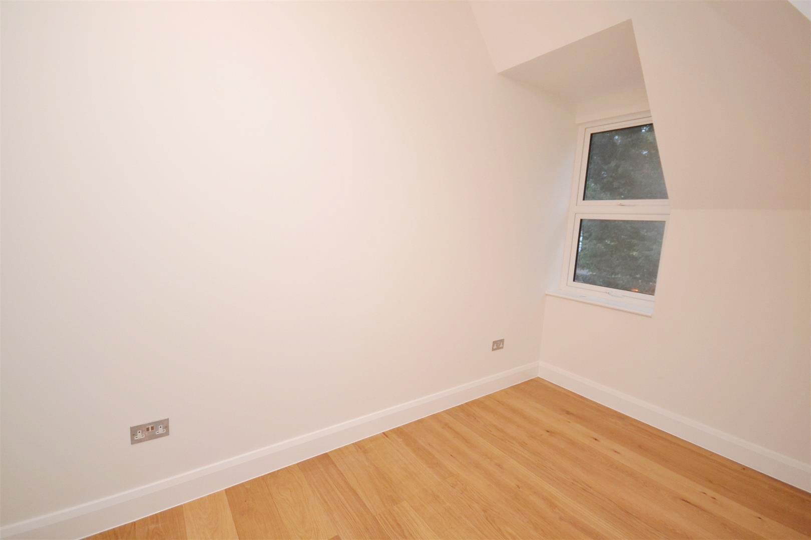 2 bedroom Maisonette to rent - Martyn Gerrard