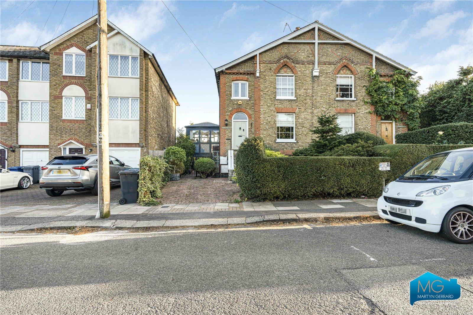 1 bedroom Ground Floor Flat to rent - Martyn Gerrard