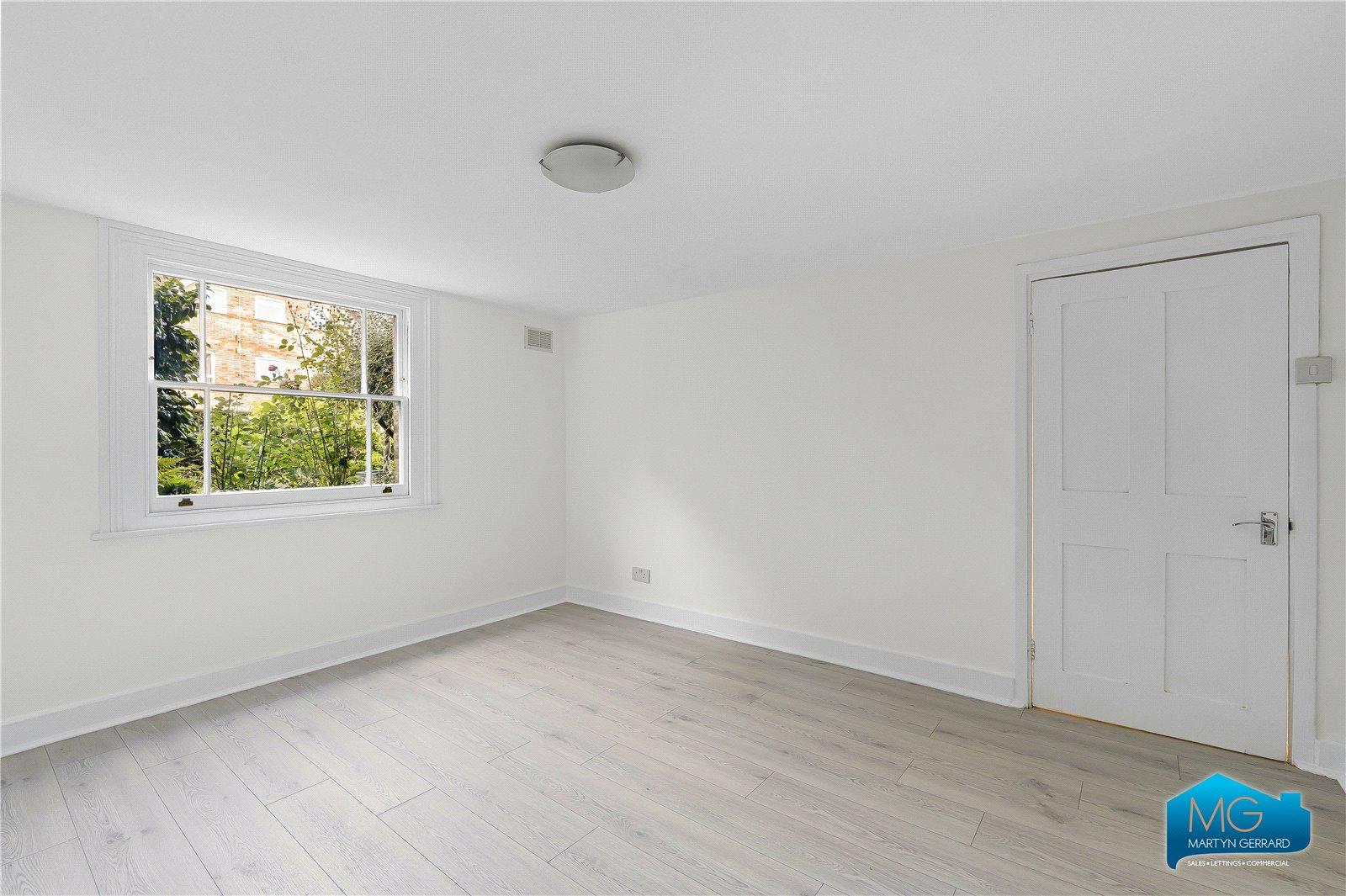 1 bedroom Ground Floor Flat to rent - Martyn Gerrard