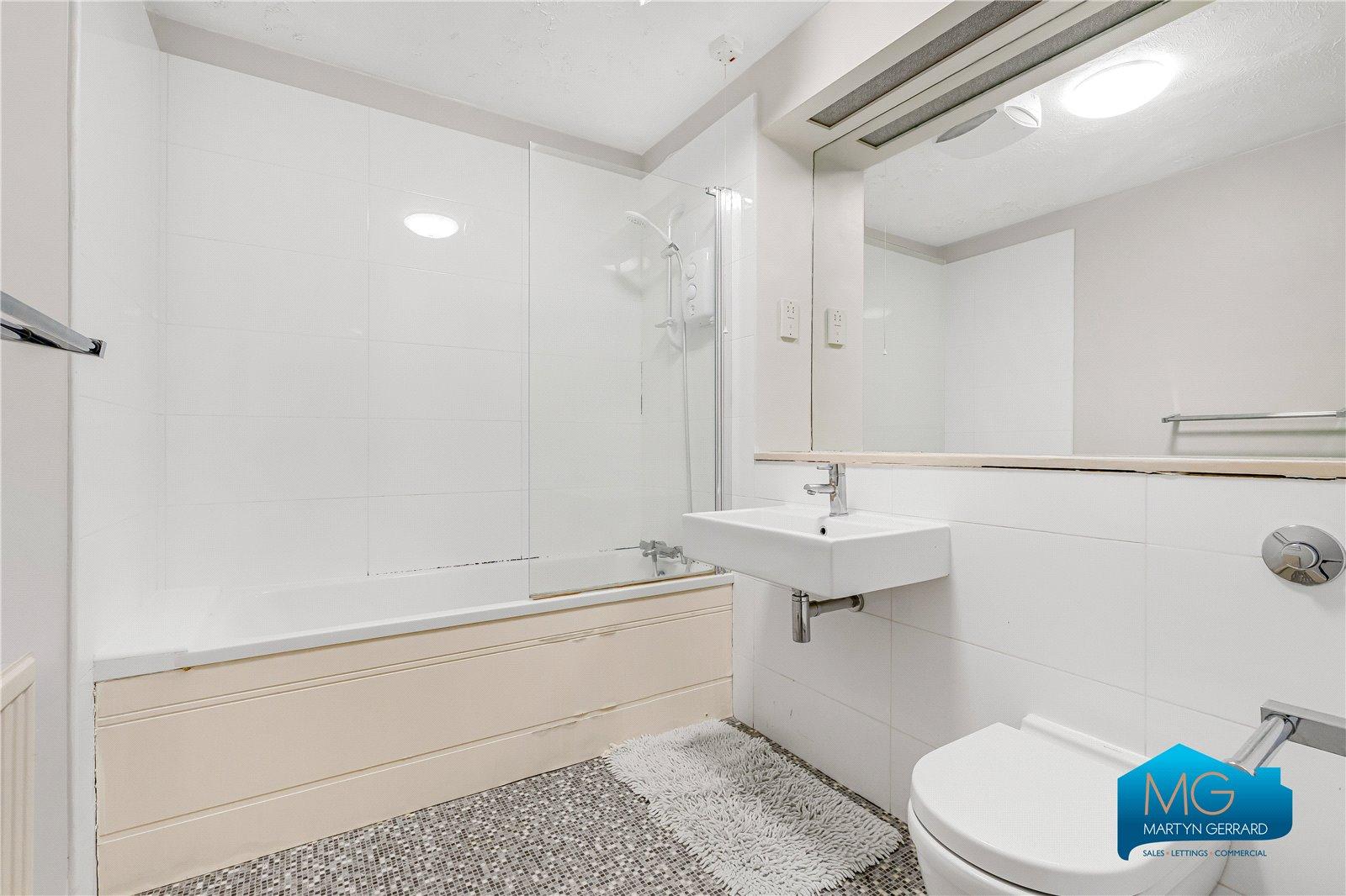 2 bedroom Apartment to rent - Martyn Gerrard
