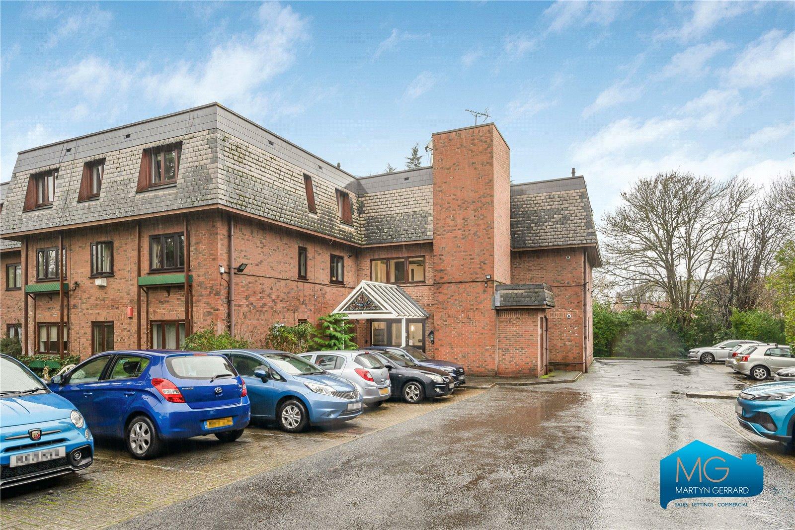2 bedroom Apartment to rent - Martyn Gerrard