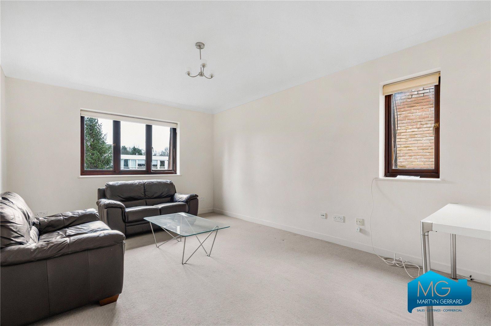 2 bedroom Apartment to rent - Martyn Gerrard