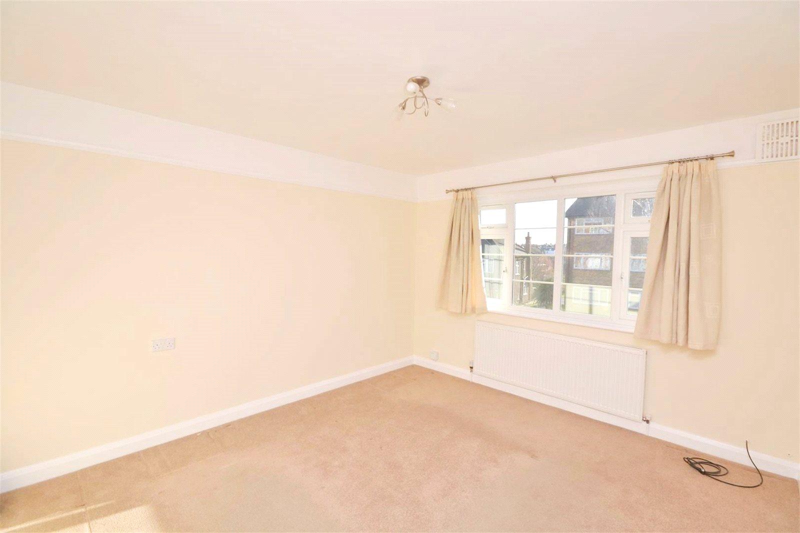 1 bedroom Apartment to rent - Martyn Gerrard