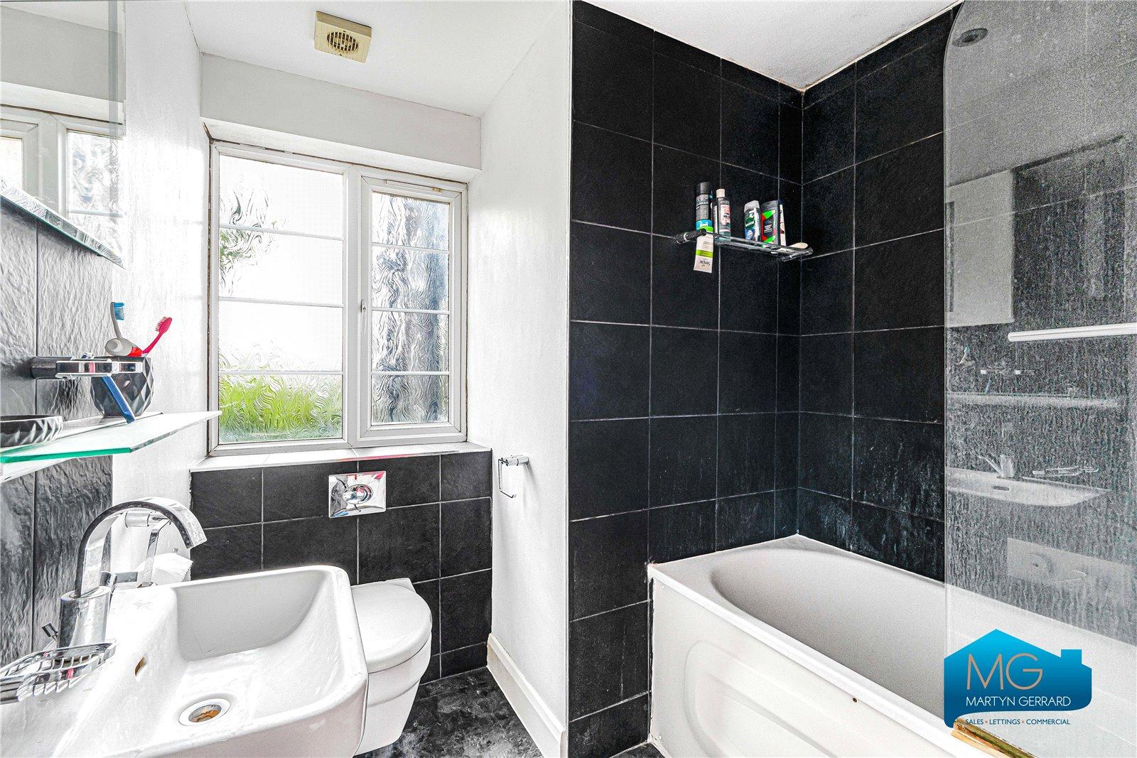 1 bedroom Apartment to rent - Martyn Gerrard