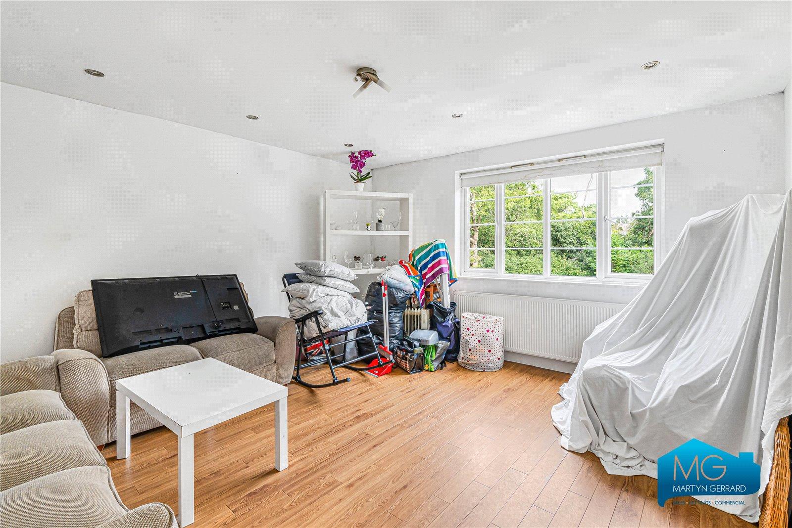 1 bedroom Apartment to rent - Martyn Gerrard