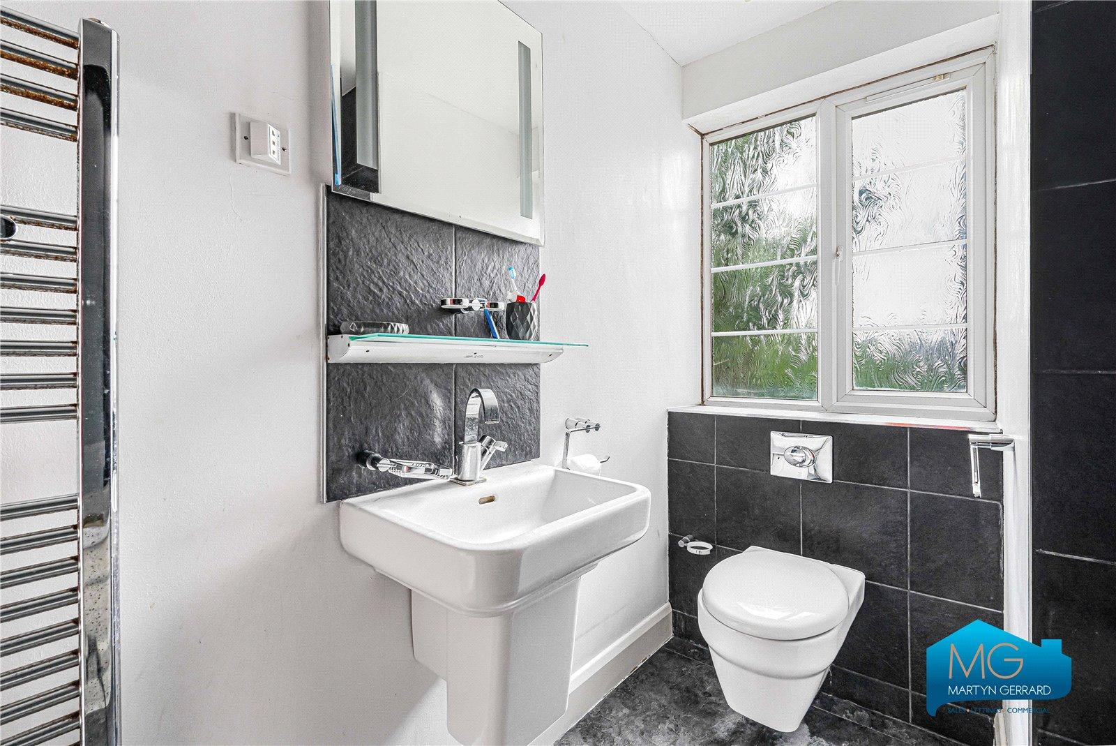 1 bedroom Apartment to rent - Martyn Gerrard