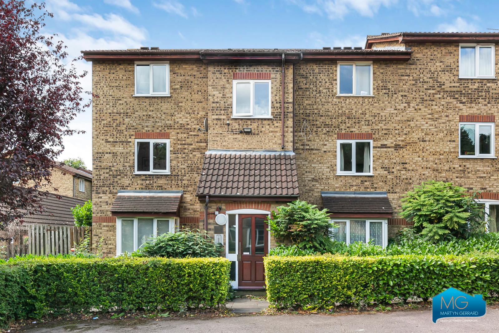 1 bedroom Ground Floor Flat to rent - Martyn Gerrard