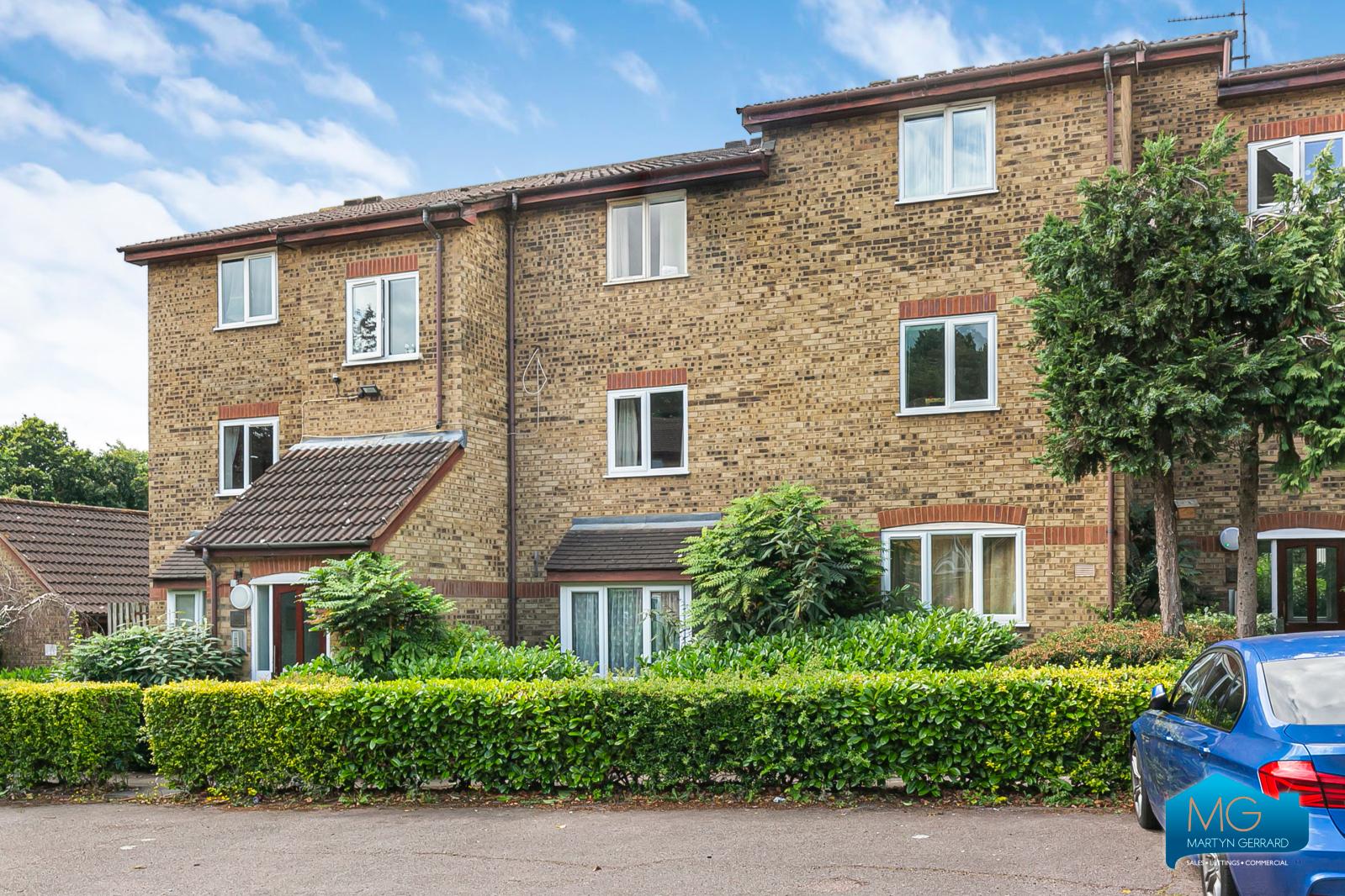 1 bedroom Ground Floor Flat to rent - Martyn Gerrard