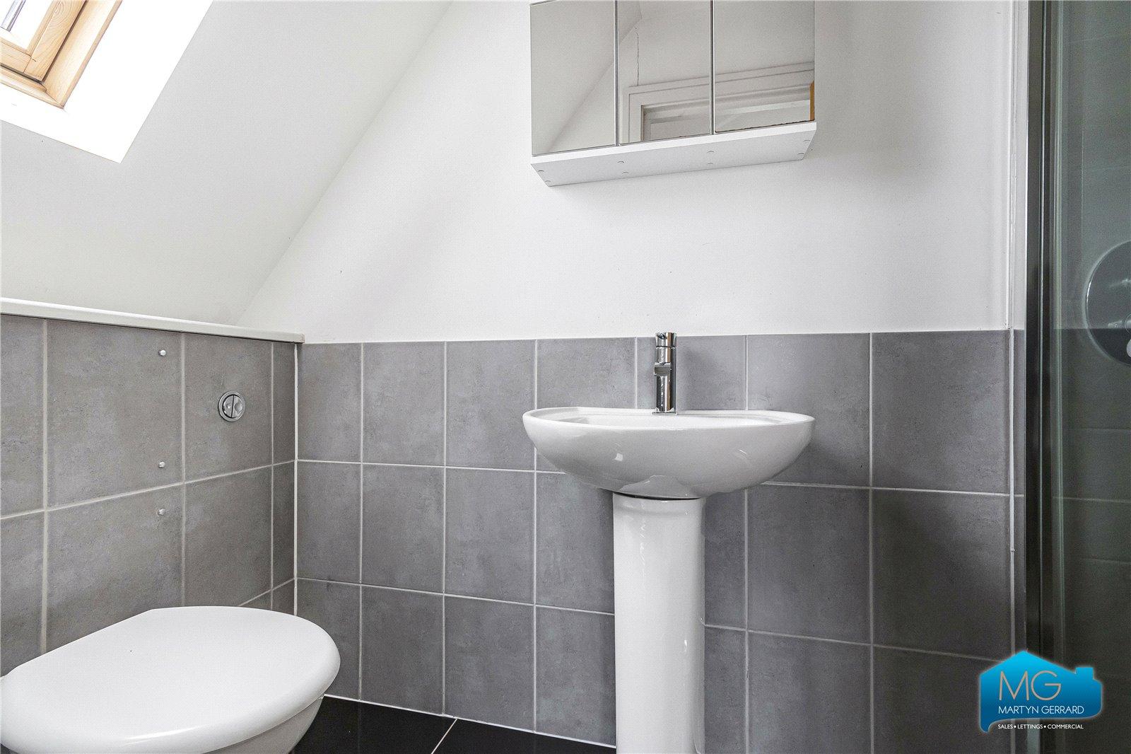 2 bedroom Apartment to rent - Martyn Gerrard