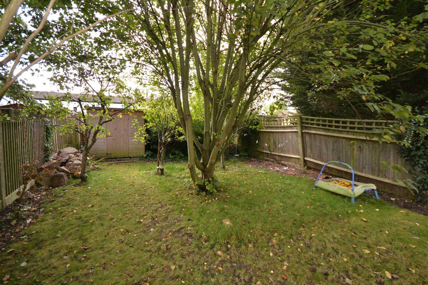 3 bedroom Ground Floor Flat to rent - Martyn Gerrard