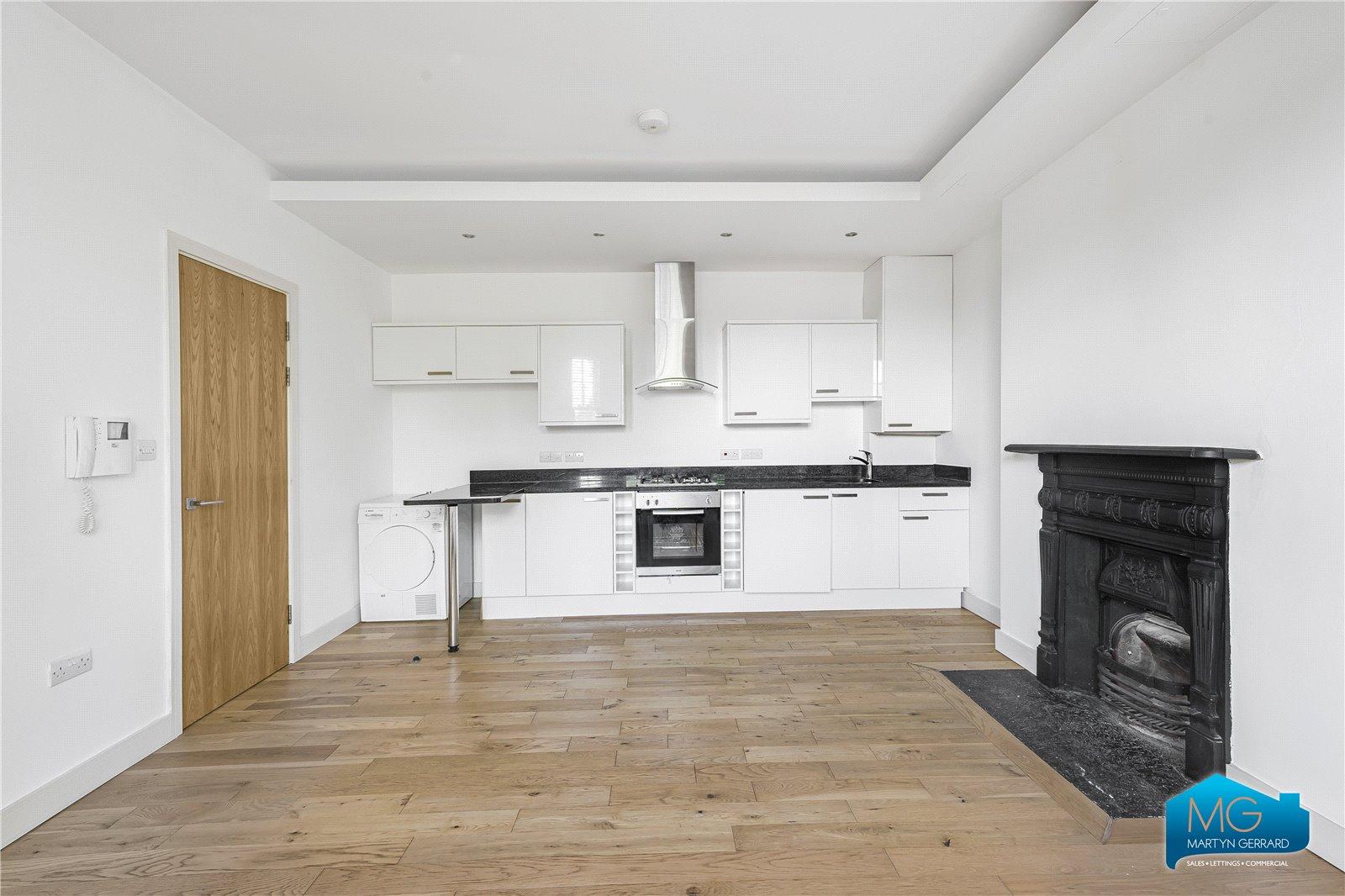 1 bedroom Apartment to rent - Martyn Gerrard