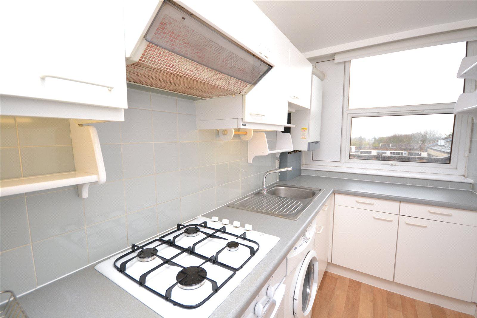 1 bedroom Apartment to rent - Martyn Gerrard
