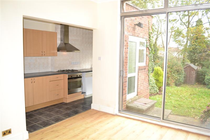 3 bedroom Terraced House to rent - Martyn Gerrard