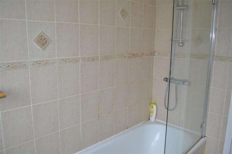 2 bedroom Apartment to rent - Martyn Gerrard