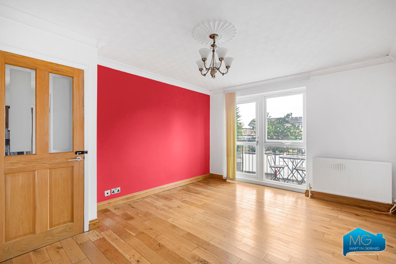2 bedroom Apartment to rent - Martyn Gerrard