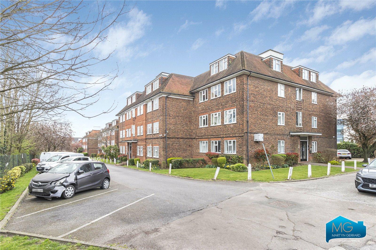 2 bedroom Apartment to rent - Martyn Gerrard