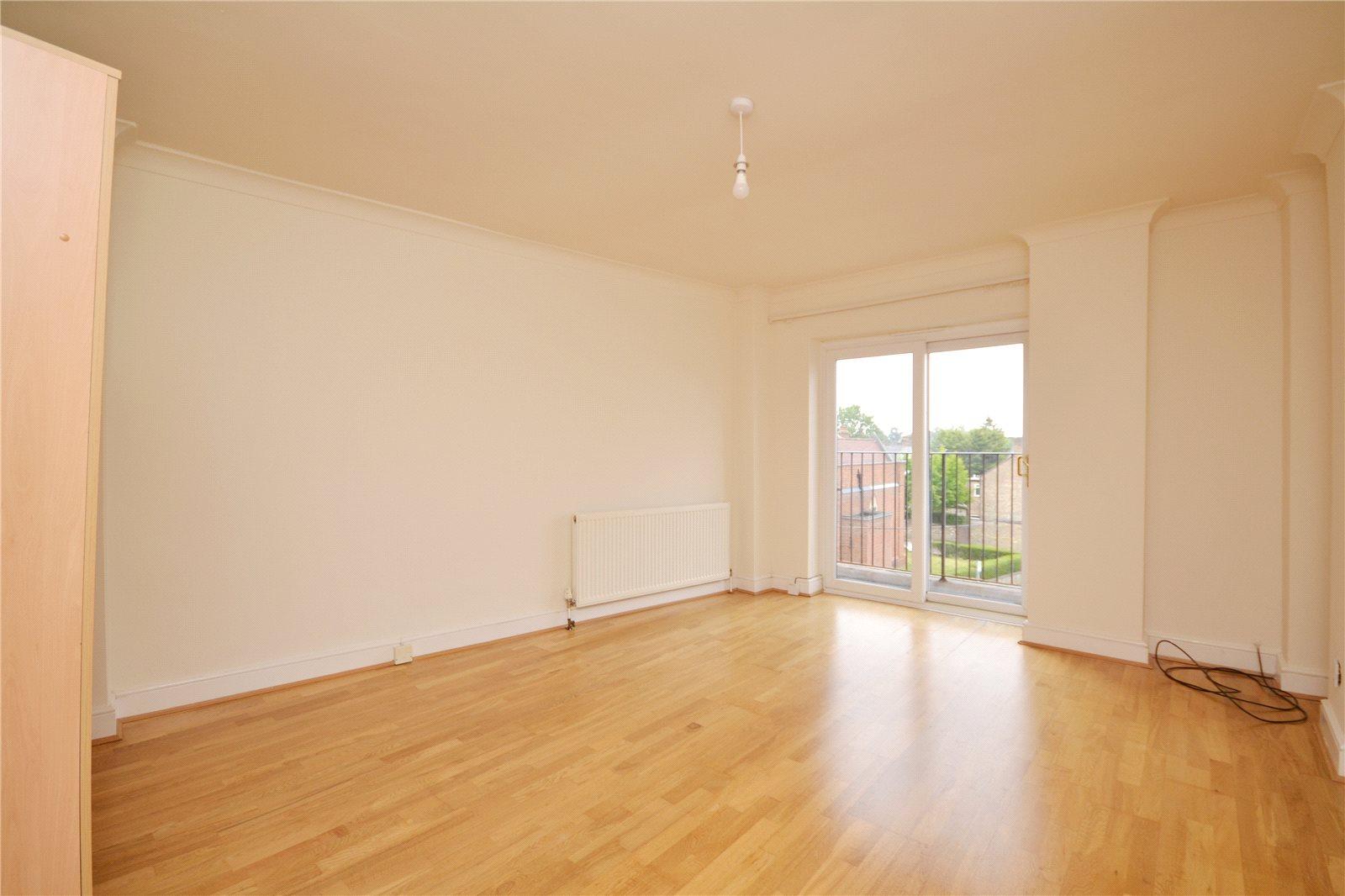 1 bedroom Apartment to rent - Martyn Gerrard