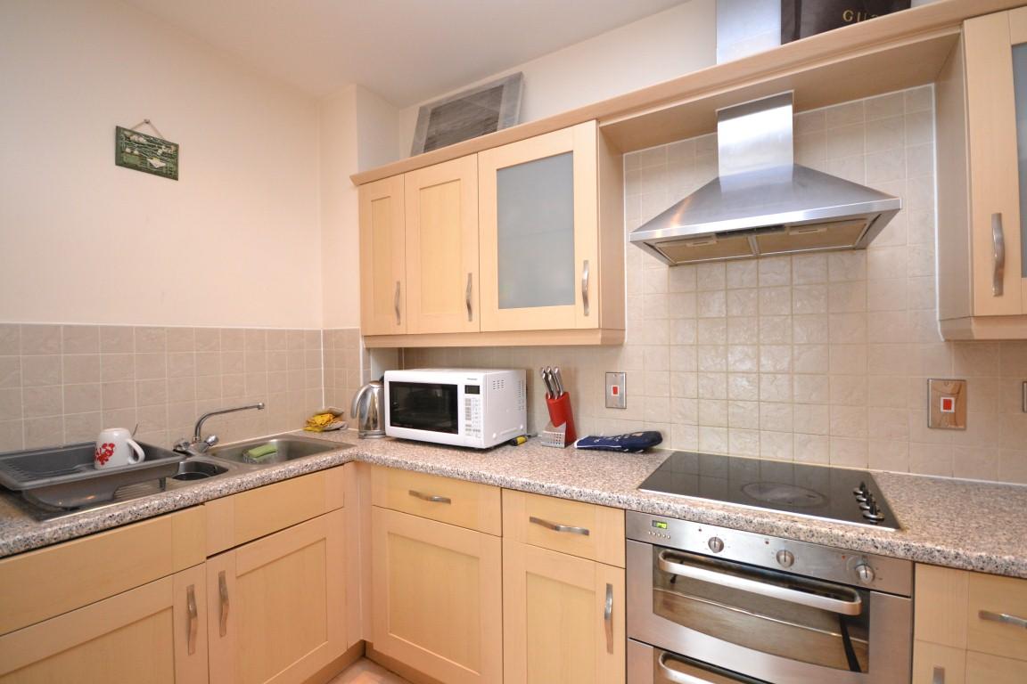 1 bedroom Apartment to rent - Martyn Gerrard